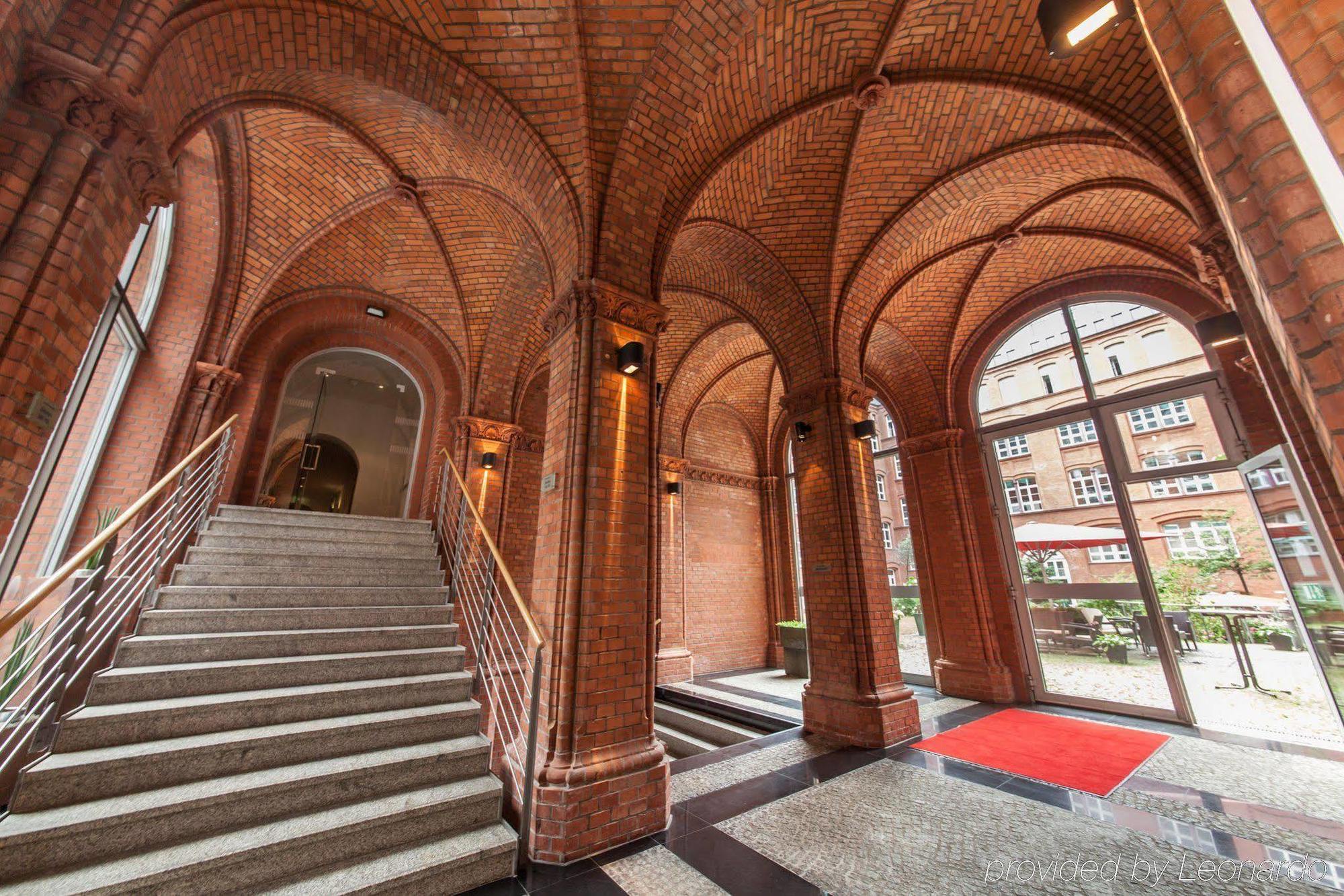 Hotel Berlin Ostbahnhof Eksteriør bilde