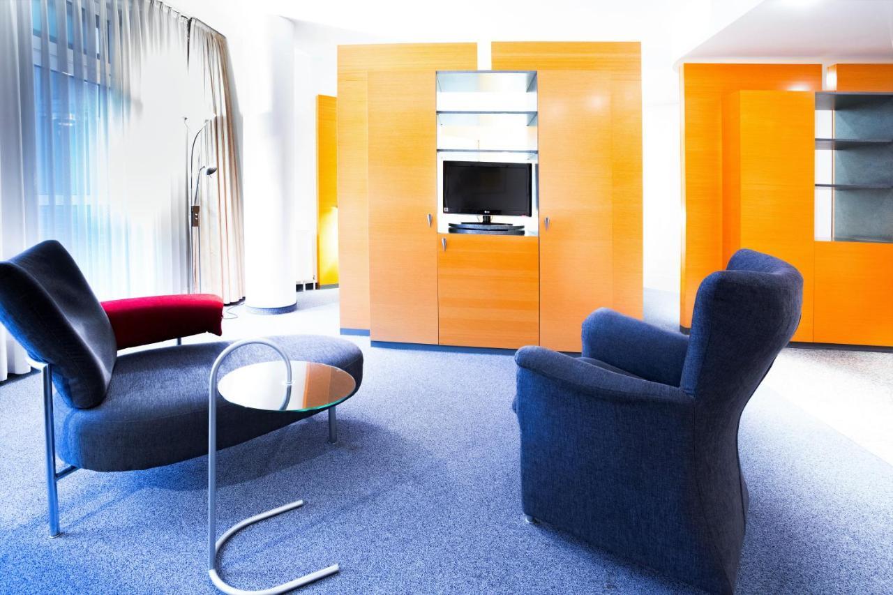 Hotel Berlin Ostbahnhof Eksteriør bilde
