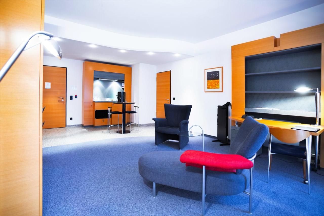 Hotel Berlin Ostbahnhof Eksteriør bilde