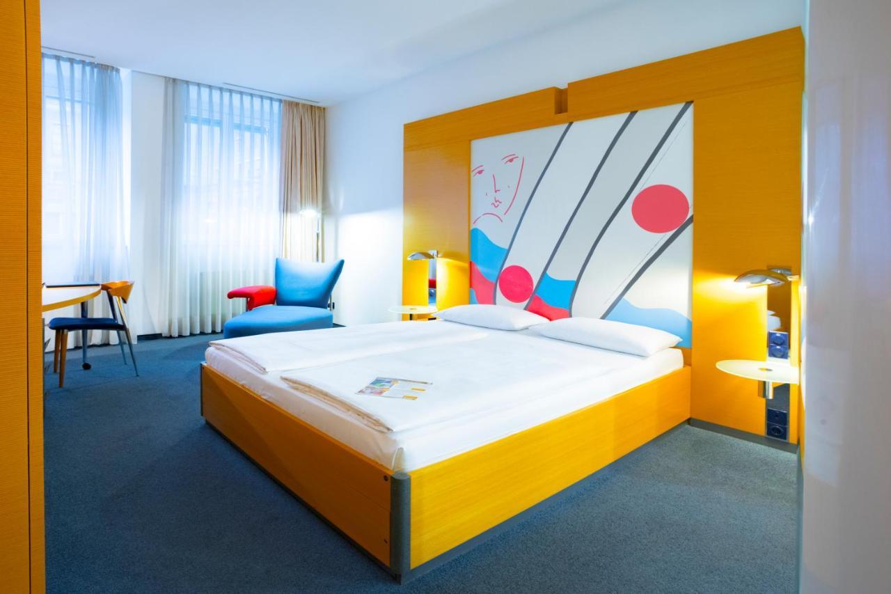 Hotel Berlin Ostbahnhof Eksteriør bilde