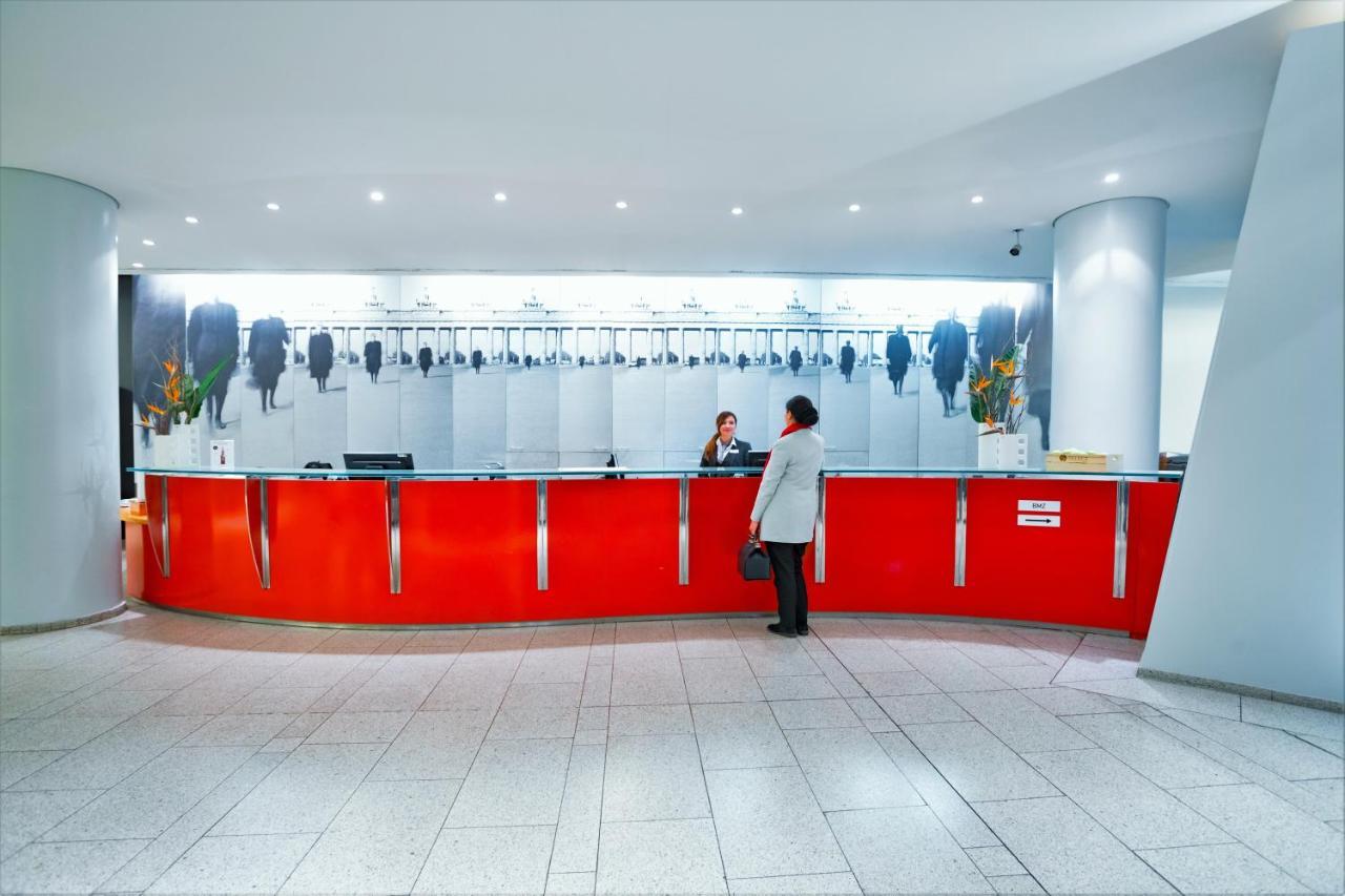 Hotel Berlin Ostbahnhof Eksteriør bilde